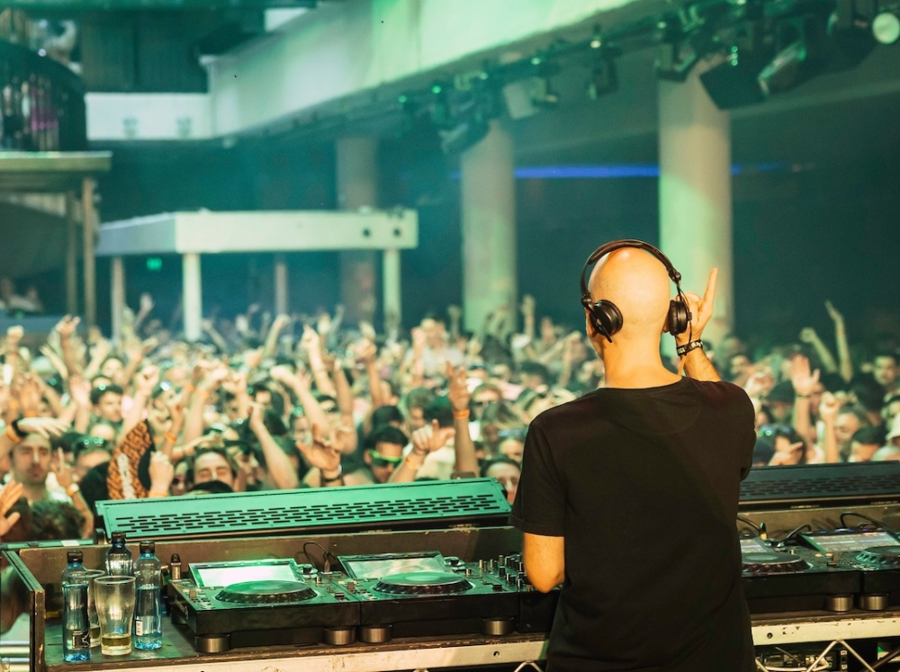 Riva Starr: “If you like house music and good vibes come over and I’ll take you on a journey!”-124